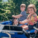  Traktor na Pedały New Holland T8 z Łyżką i Przyczepą 3-7 lat