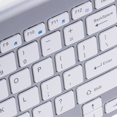 Klawiatura bezprzewodowa Smart TV srebrna