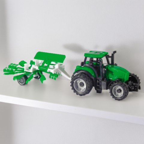  Traktor Rolniczy ze Zgrabiarką